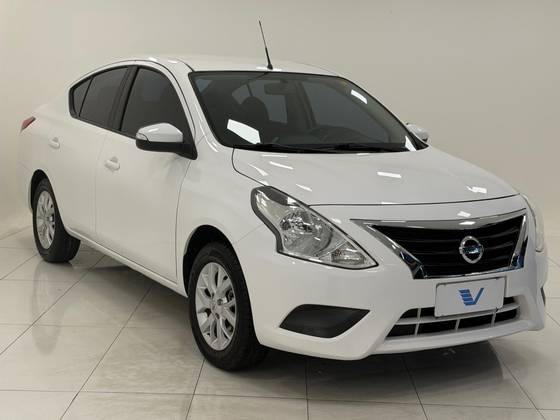 NISSAN VERSA 1.6 16V FLEXSTART SV 4P XTRONIC